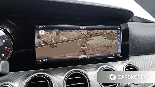 Mercedes-Benz E-Class W213 2019 Белый из Кореи, фото 5