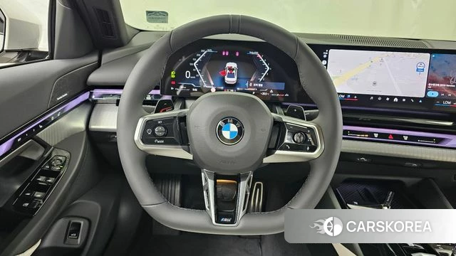 BMW 5 Series (G60) 2026 Белый из Кореи, фото 5