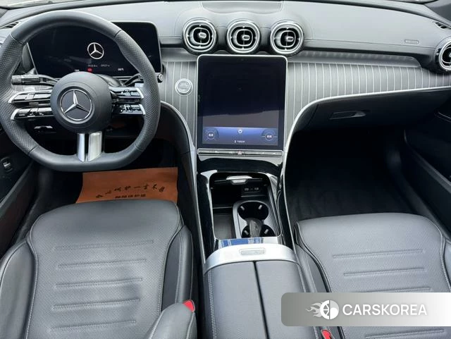 Mercedes-Benz Class C 2022 Белый из Китая, фото 5