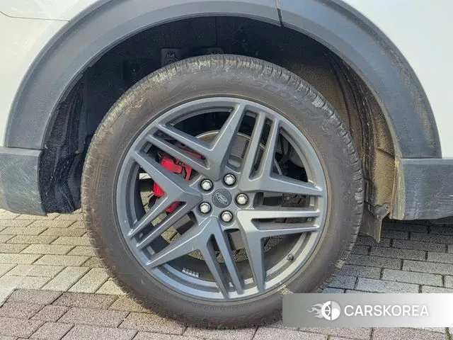 Ford Explorer 6th Generation 2025 Белый из Кореи, фото 5