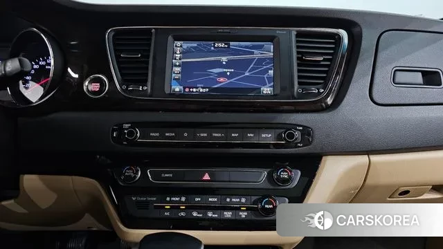 Kia The New Carnival 2019 Белый из Кореи, фото 5