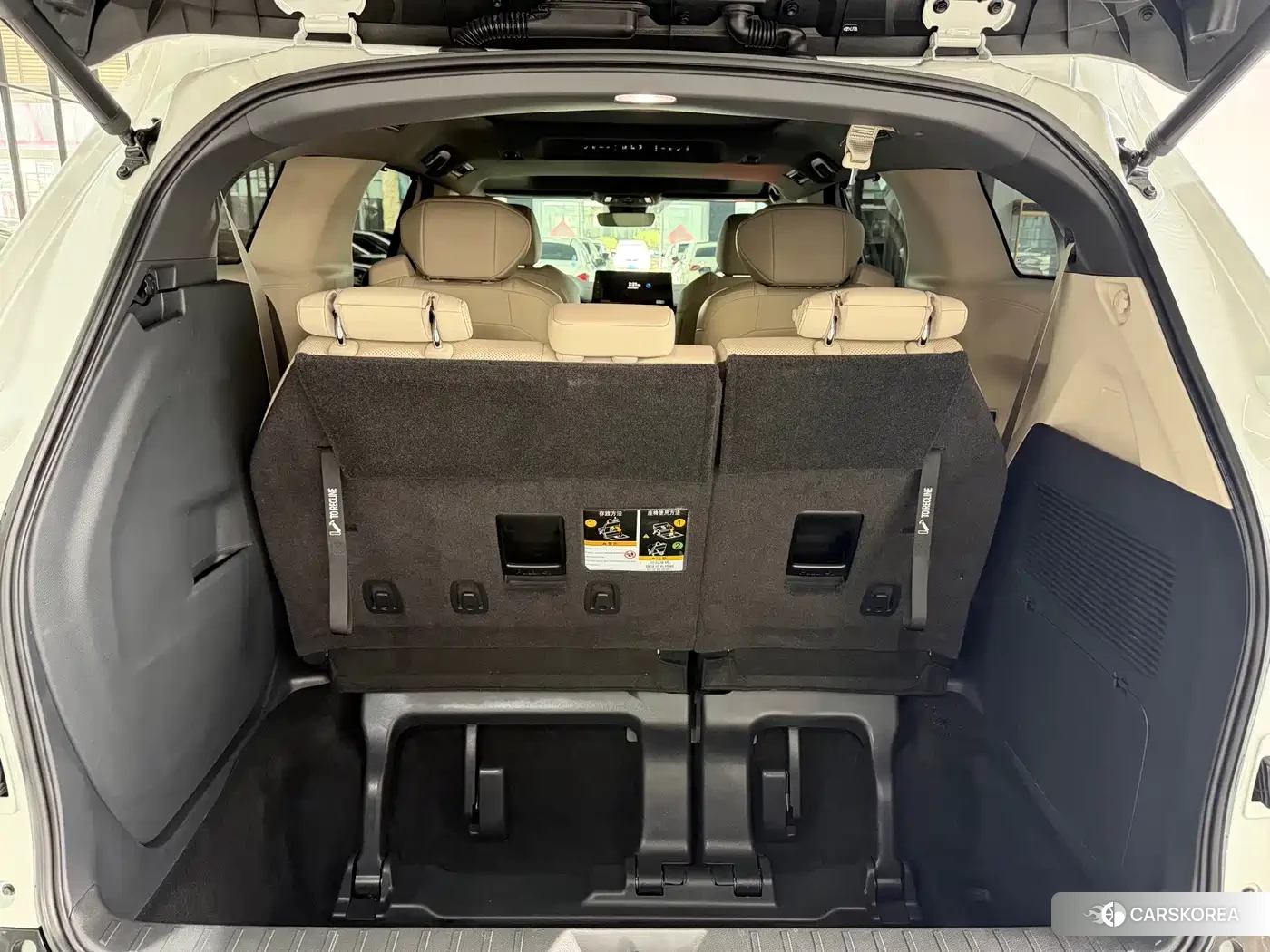 Toyota Granvia 2025 Белый из Китая, фото 5
