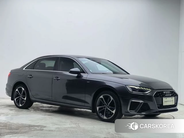 Audi A4L 2022 Темно-серый из Китая, фото 5