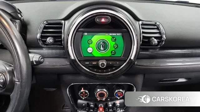 Mini Cooper Clubman 2018 Светло-зеленый из Кореи, фото 5