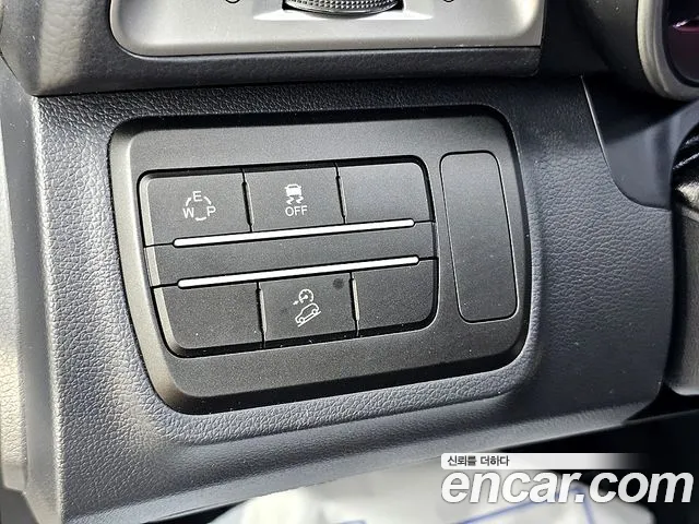 Ssangyong Tivoli Armor 2019 Серый из Кореи, фото 5