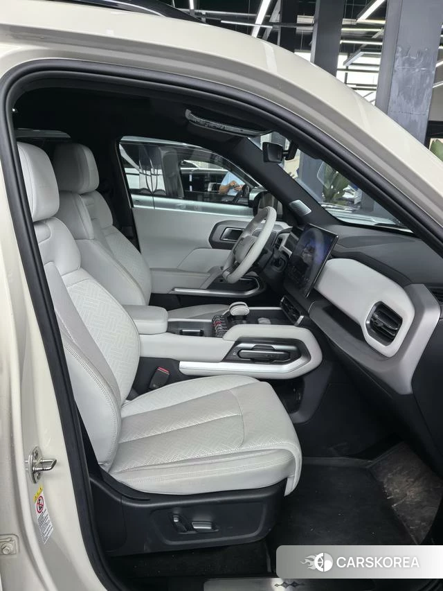 Leopard Titanium 3 2025 Белый из Китая, фото 5