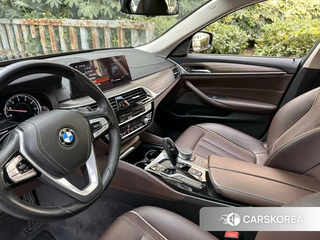 BMW 5 series 2018 Черный из Китая, фото 5