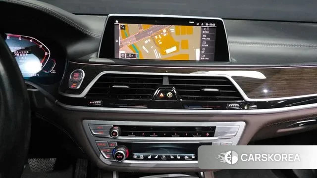 BMW 7 Series (G11) 2020 Черный из Кореи, фото 5