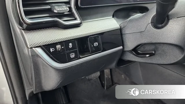 Kia Sportage 5th Generation Hybrid 2024 Белый из Кореи, фото 5