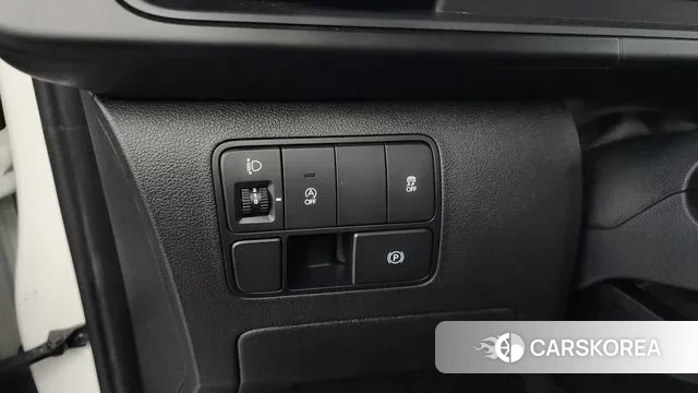 Hyundai Staria 2021 Белый из Кореи, фото 5