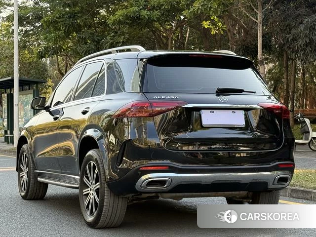 Mercedes-Benz GLE (import) 2024 Черный из Китая, фото 5