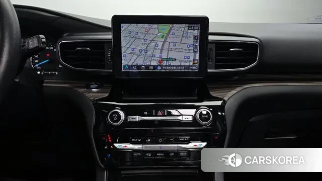 Ford Explorer 6th Generation 2021 Белый из Кореи, фото 5