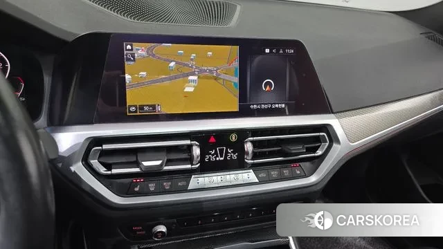 BMW 3 Series (G20) 2019 Белый из Кореи, фото 5