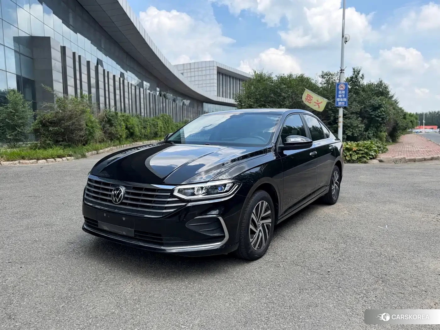 Volkswagen Lavida 2023 Черный из Китая, фото 5