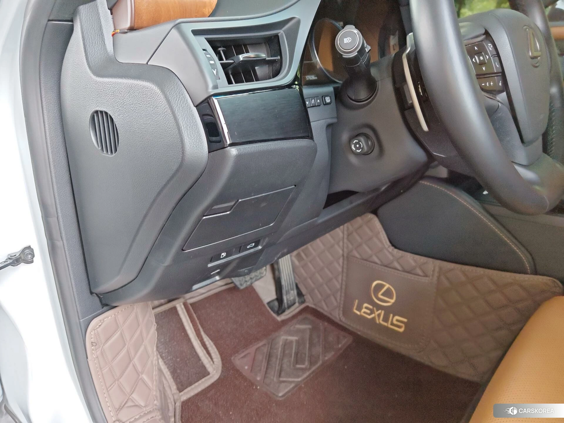 Lexus ES 2024 Белый из Китая, фото 5