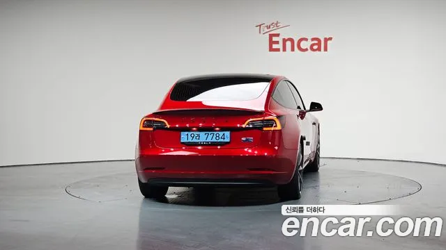 Tesla Model 3 2020 Красный из Кореи, фото 5