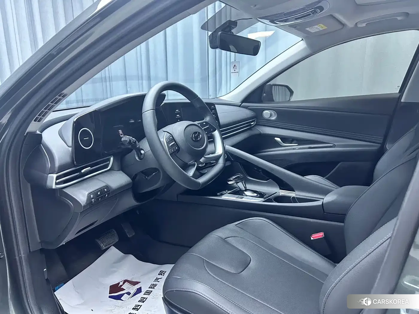 Hyundai Elantra 2023 Silver/gray из Китая, фото 5