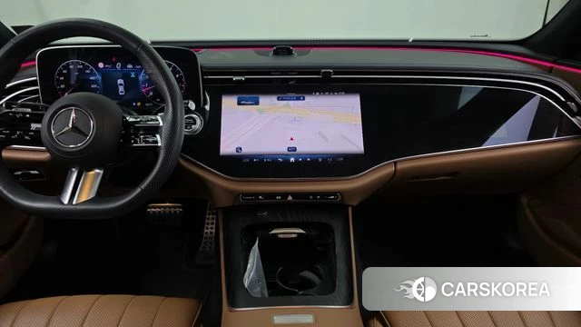 Mercedes-Benz E-Class W214 2024 Белый из Кореи, фото 5