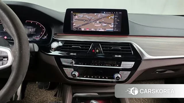 BMW 5 Series (G30) 2020 Черный из Кореи, фото 5