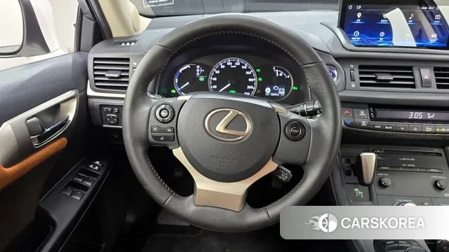 Lexus CT200h 2018 Белый из Кореи, фото 5