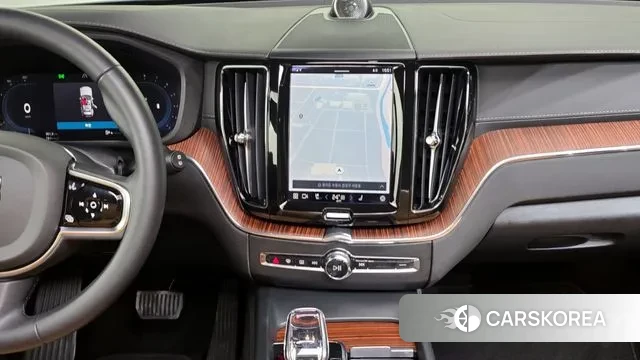 Volvo XC60 second Generation 2023 Серый из Кореи, фото 5