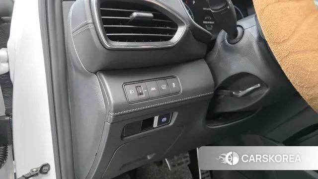 Hyundai The New Santa Fe 2023 Белый из Кореи, фото 5