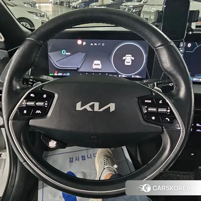 Kia EV6 2022 Жемчужный цвет из Кореи, фото 5