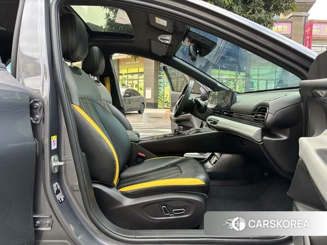 GAC Trumpchi Shadow Leopard 2022 Серебристо-серый из Китая, фото 5