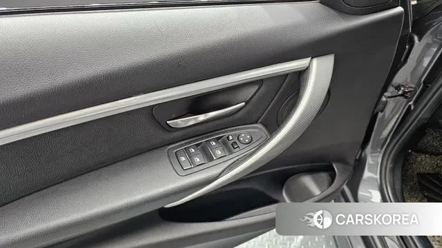 BMW 3 Series (F30) 2018 Серый из Кореи, фото 5