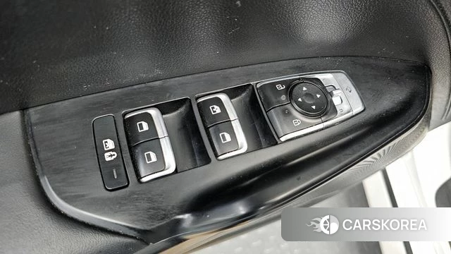 Kia K5 3rd generation 2023 Белый из Кореи, фото 5