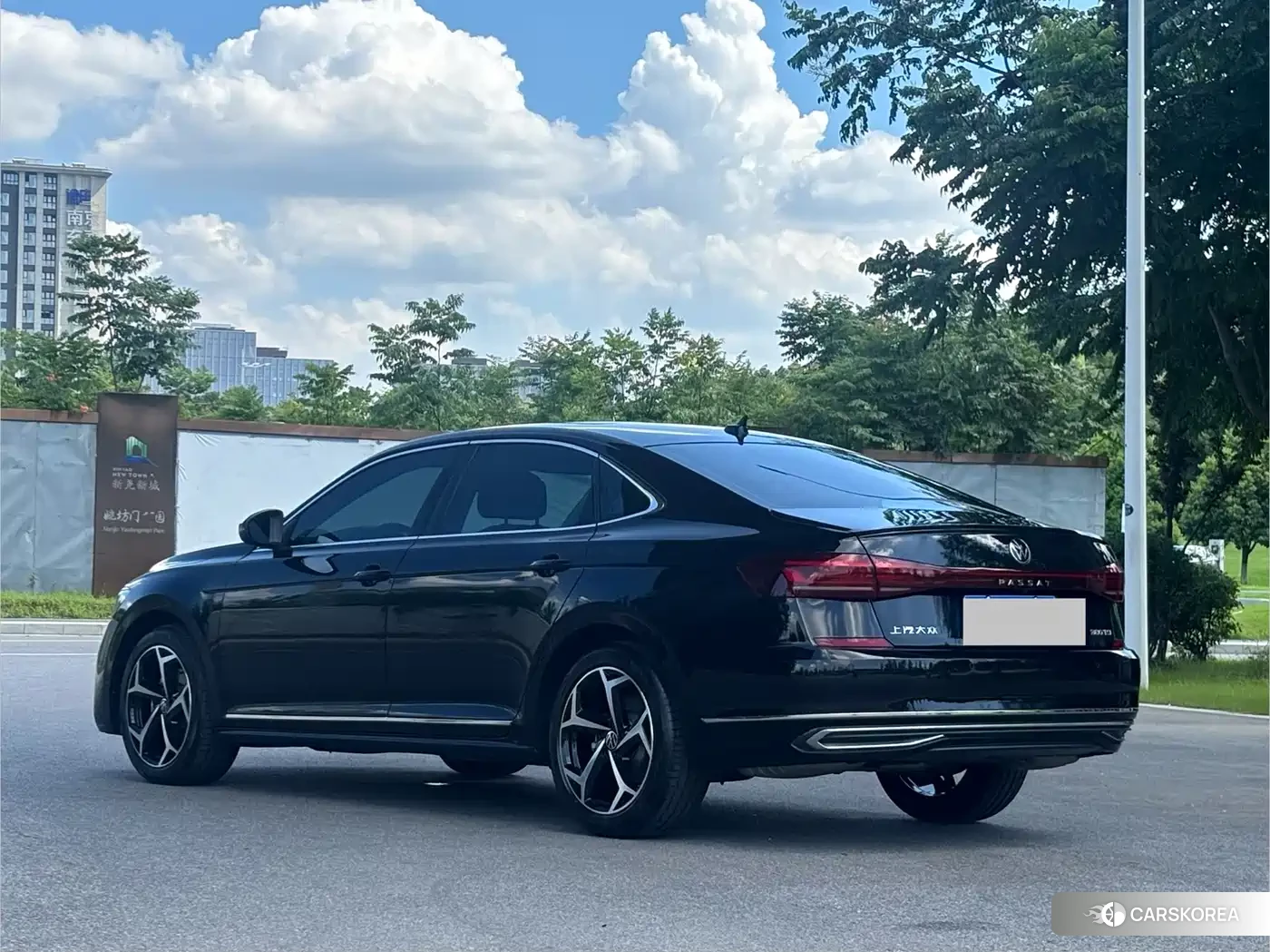 Volkswagen Passat 2025 Черный из Китая, фото 5
