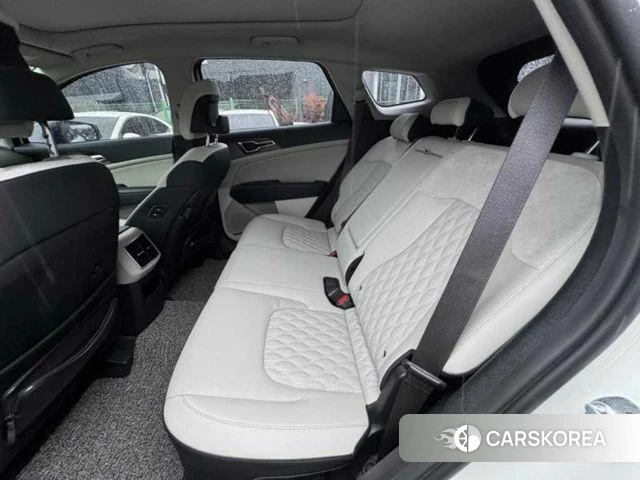 Kia Sportage 5th Generation Hybrid 2022 Белый из Кореи, фото 5