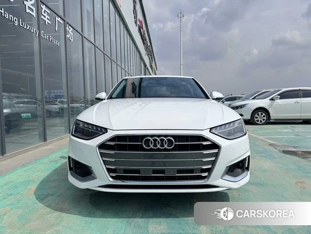 Audi A4L 2021 Белый из Китая, фото 5