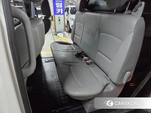 Hyundai The New Grand Starex 2019 Белый из Кореи, фото 5