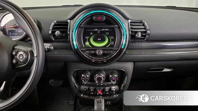 Mini Cooper Clubman 2018 Жемчужный цвет из Кореи, фото 5