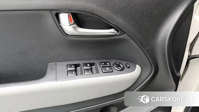 Kia The New Kia Ray EV 2024 Жемчужный цвет из Кореи, фото 5