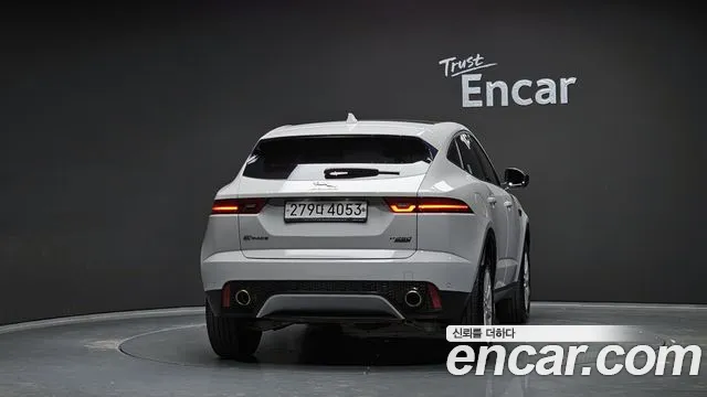 Jaguar E-PACE 2018 Серебристо-серый из Кореи, фото 5