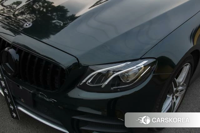 Mercedes-Benz E-class (imported) 2020 Зеленый из Китая, фото 5