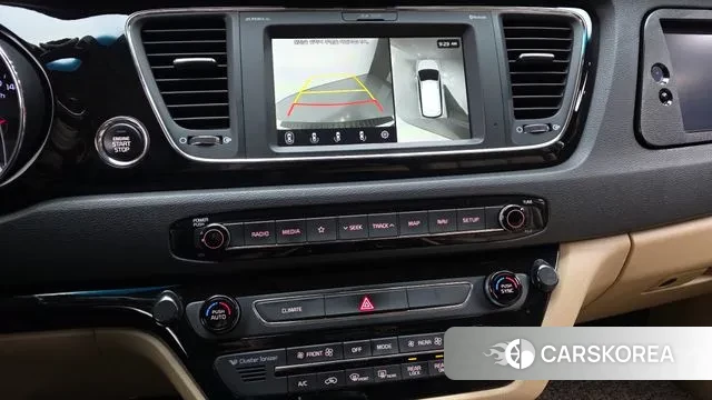 Kia The New Carnival 2019 Белый из Кореи, фото 5