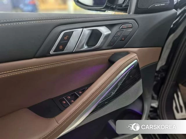 BMW X6 2024 Черный из Китая, фото 5