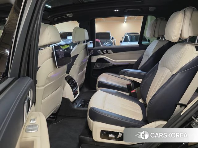BMW X7 (G07) 2021 Черный из Кореи, фото 5