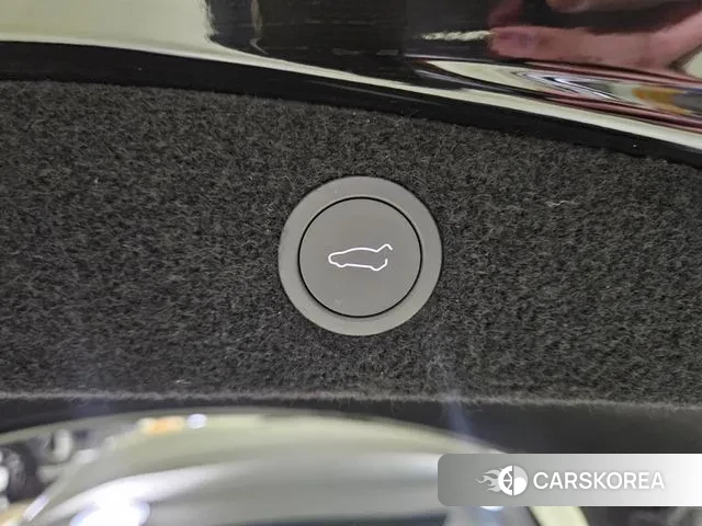 Tesla Model 3 2024 Черный из Кореи, фото 5