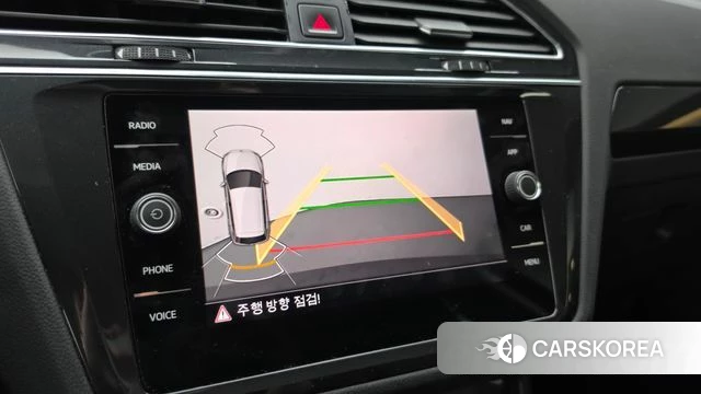 Volkswagen Tiguan second Generation 2022 Черный из Кореи, фото 5