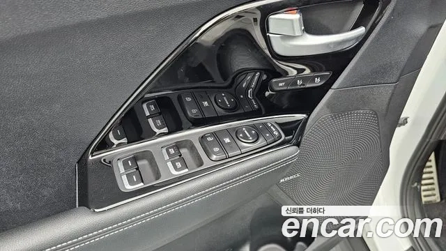 Kia Niro EV 2021 Белый из Кореи, фото 5