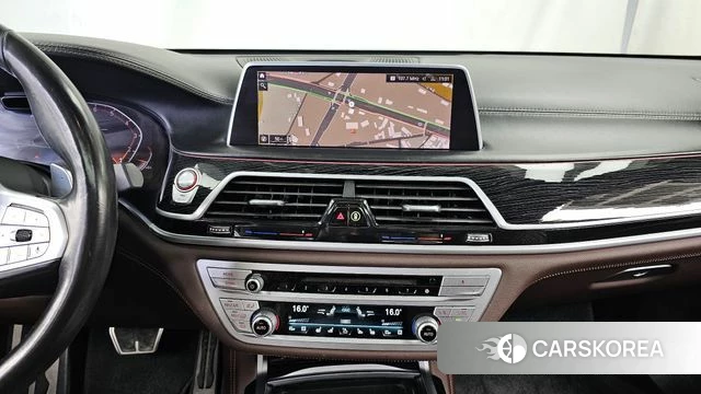 BMW 7 Series (G11) 2019 Черный из Кореи, фото 5