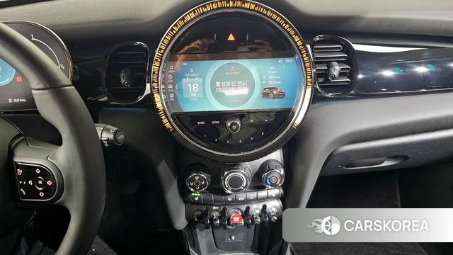 Mini Cooper 2022 Серебристо-серый из Кореи, фото 5