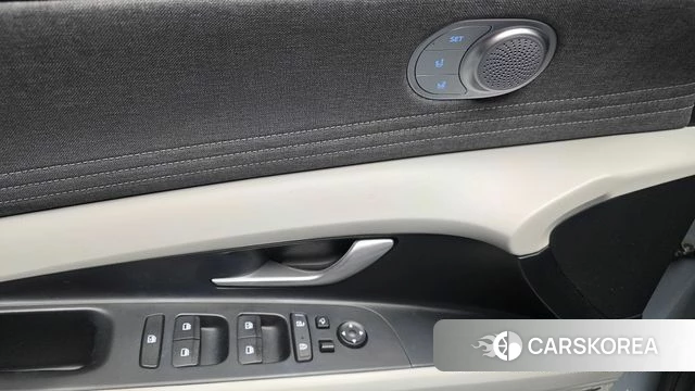 Hyundai Avante (CN7) 2021 Серебристо-серый из Кореи, фото 5