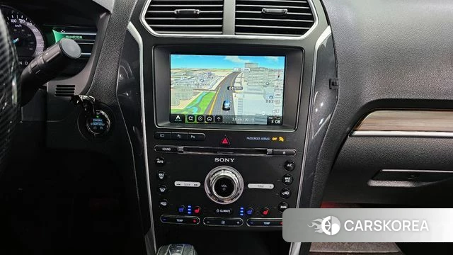 Ford Explorer 2018 Белый из Кореи, фото 5