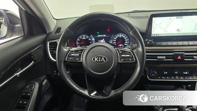 Kia Seltos 2021 Белый из Кореи, фото 5