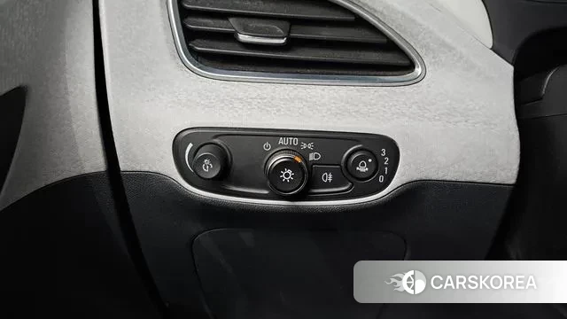 Chevrolet (GM Daewoo) Bolt EV 2020 Белый из Кореи, фото 5